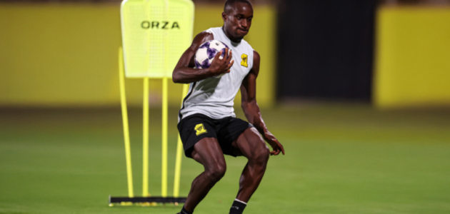 موسي ديابي يحقق صفقة 30 مليون يورو مع ليفركوزن بعد صراع مستحقات مالية في الاتحاد