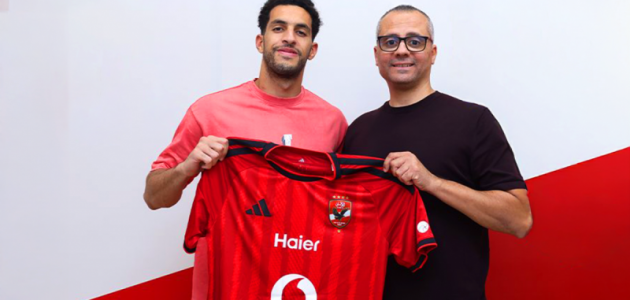 الأهلي يوقع مع مصطفى شوبير حتى 2029